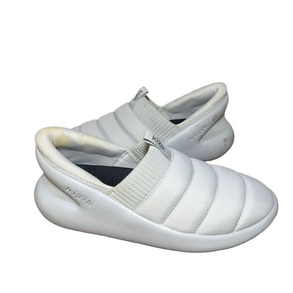Kizik Men\'s White Slip-On Loafers size 7 women’s 8.5 main image 5